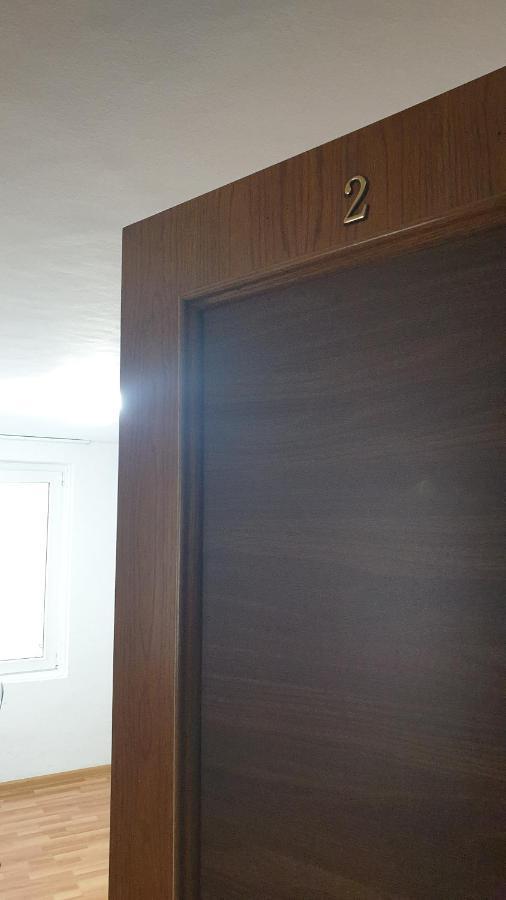Mihai Bravu Metrou Bukarest Exteriör bild