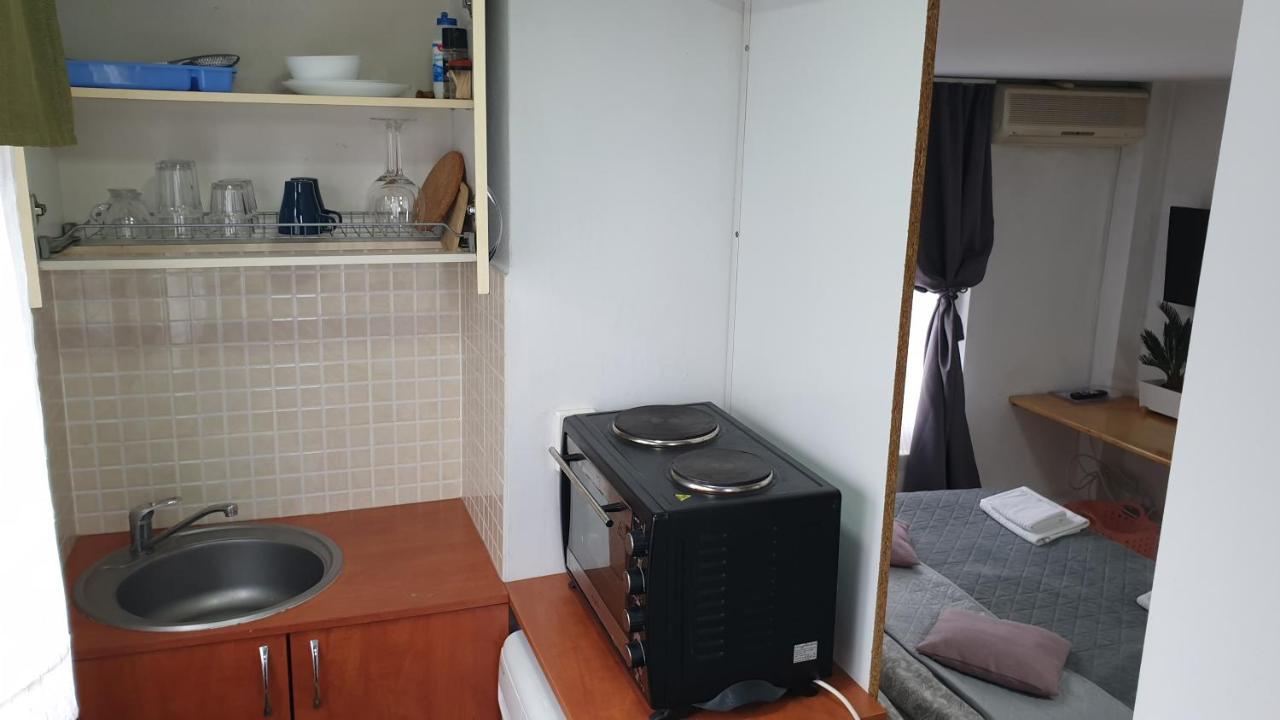 Mihai Bravu Metrou Bukarest Exteriör bild