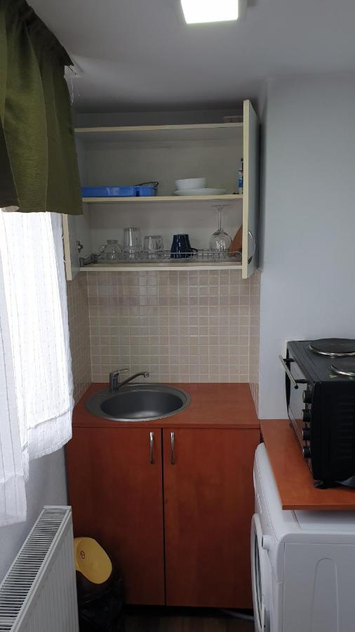 Mihai Bravu Metrou Bukarest Exteriör bild